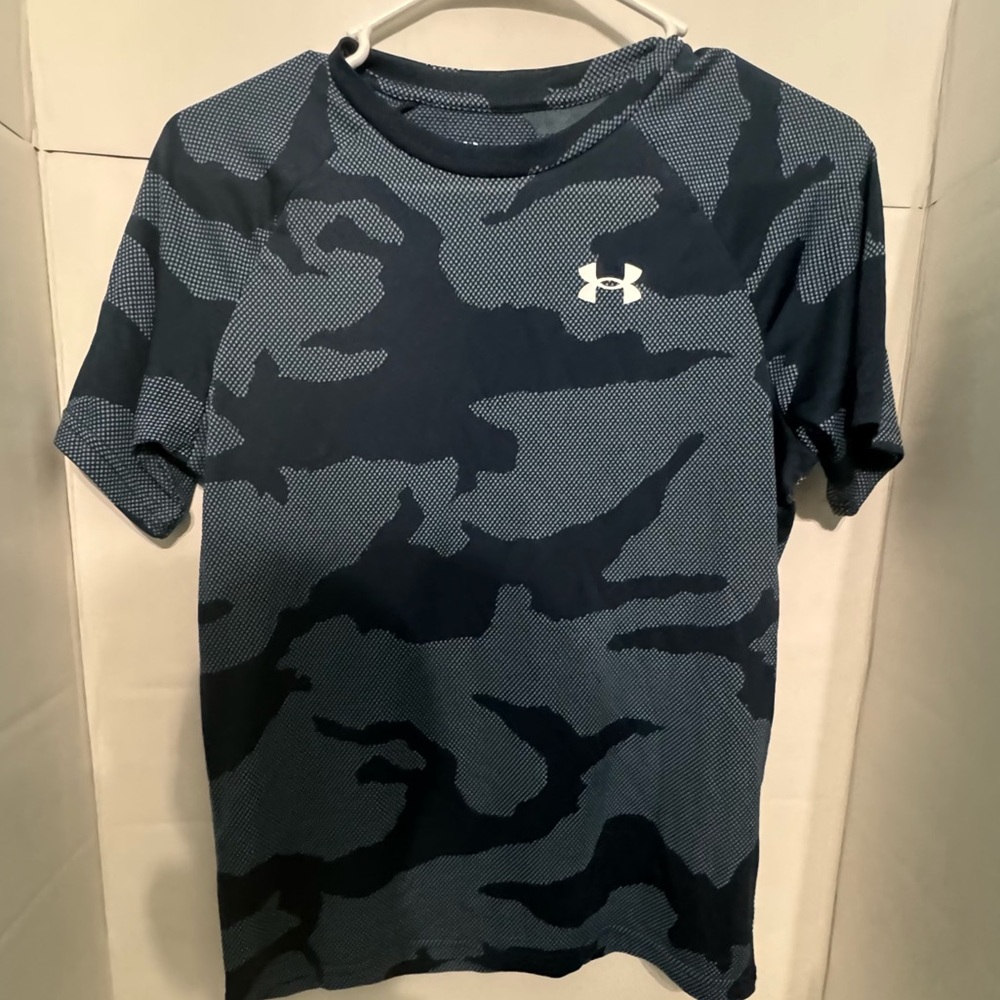 Under Armour Navy Blue Youth L Shirt